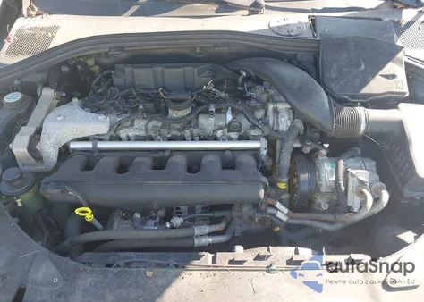 2011 Volvo S60 T6 z USA, uszkodzony, nr VIN YV1902FH1B2003085